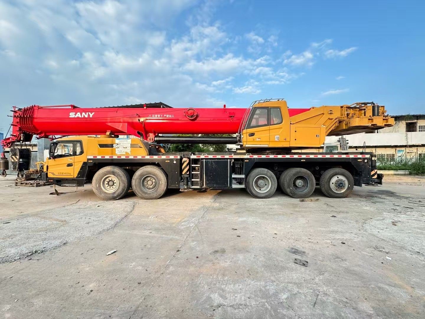 2021 SANY 100T CRANE
